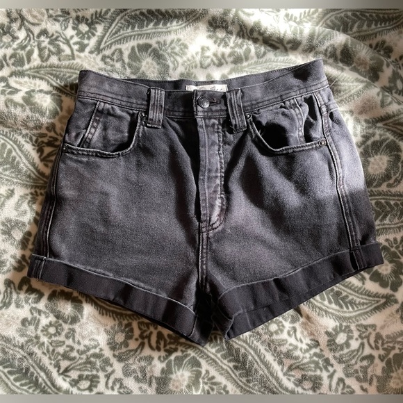 We the Free, Black Jean Shorts - Picture 4 of 8